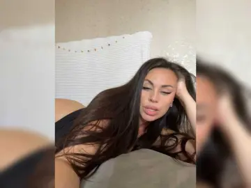 Bongacams Adult Webcams of -Hennessy-