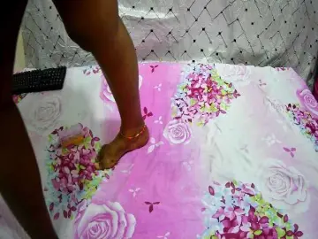 Bongacams Free Porn Cam of bigass-choco