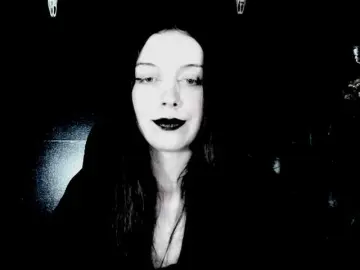 Bongacams Watch Live Sex Cams of MissToxic
