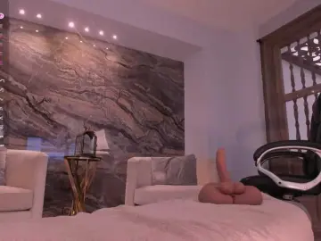 Bongacams Free Live Porn of RoxanneHill