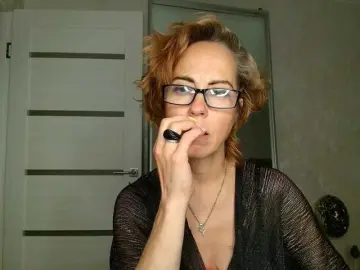 Bongacams Sex Cam of LioraWeiss