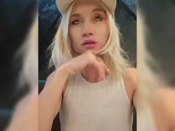 Bongacams Free Live Porn of AlinaLoves