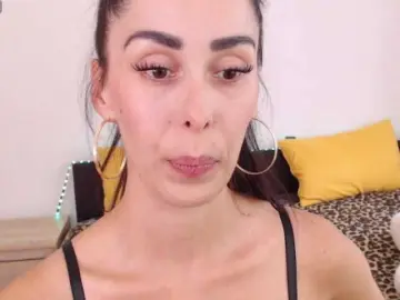 Bongacams Nude Webcam of ValeriaFoxx
