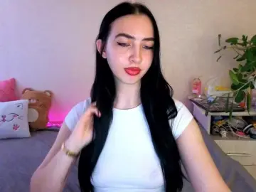 Bongacams Free Porn Cam of WildKittenX