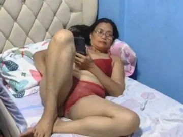 Bongacams Live Sex of hOtGranny4u