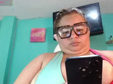 Bongacams Adult Webcams of lexxy-bbw