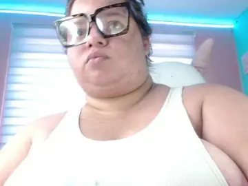 Bongacams Adult Video Chat of lexxy-bbw