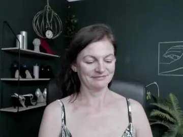 Bongacams Private Sex Chat of mrsVivian