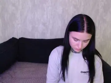 Bongacams Best live sex cam show of SilkLovers