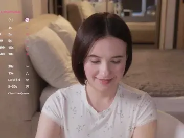 Bongacams Live Sex Cam of -FemaleEssence-