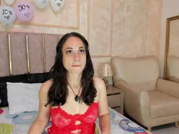 Bongacams Best live sex cam show of Luciecarter