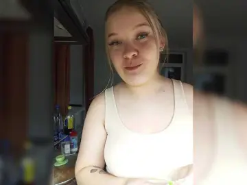 Bongacams Sex Cam of FackBeachTrup