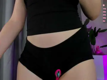 Bongacams Best Webcam of IceStrawberry