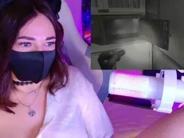 Bongacams Best live sex cam show of NightMint