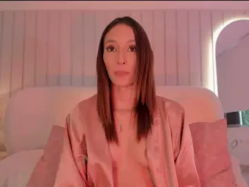 Bongacams Watch Live Sex Cams of Megan-Holly