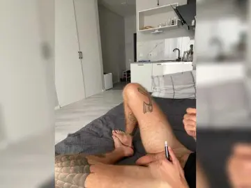 Bongacams Best live sex cam show of Gummy-Bears