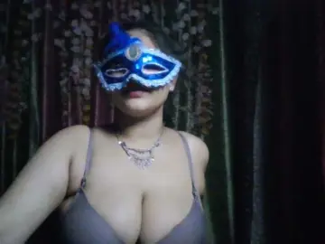 Bongacams Sex Chat of Naughtyladki