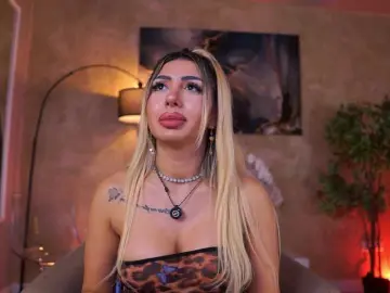 Bongacams Private Sex Chat of LucyyRosse