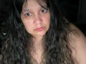 Bongacams Watch Live Sex Cams of DUMBHOEMELANIE