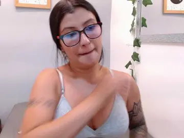 Bongacams Adult Video Chat of louisk2