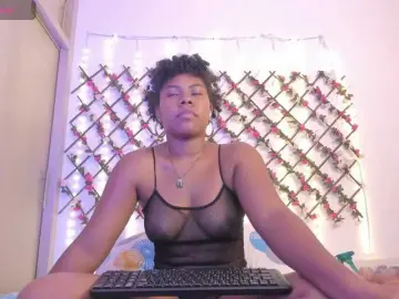 Bongacams Sex Cam of naughtyebonyy