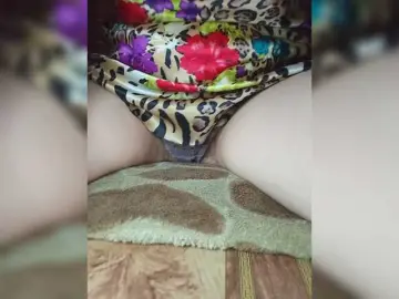 Bongacams Watch Live Sex Cams of Naty10
