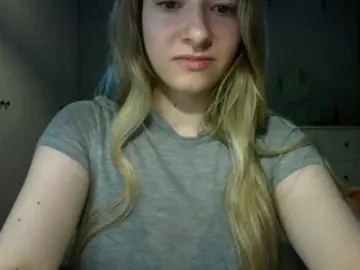 Bongacams Free Porn Cam of RosieJune