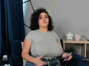 Bongacams Live Sex Cam of Boobzillaa
