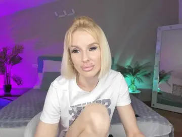 Bongacams Watch Live Sex Cams of lana-sweetie