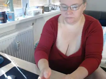 Bongacams Watch Live Sex Cams of Bessy123