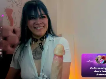 Bongacams Live Sex of Adelaindiamond