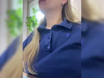 Bongacams Live Sex Cam of -Jolly-