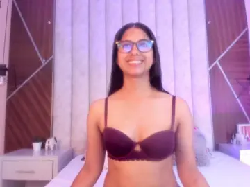Bongacams Watch Live Sex Cams of IsaSweett