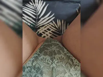 Bongacams Watch Live Sex Cams of Kiskis-s