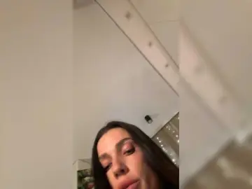 Bongacams Live Sex of ---Calypso---