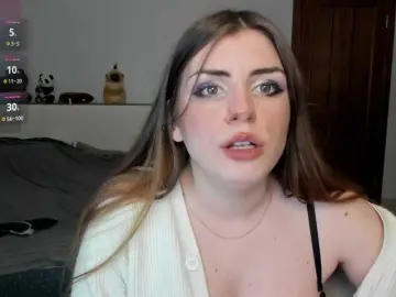 Bongacams Best live sex cam show of AmiGray