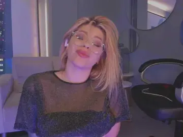 Bongacams Best live sex cam show of MadisonKane