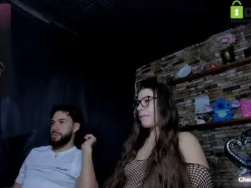 Bongacams Watch Live Sex Cams of Miaxvinn