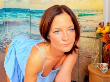 Bongacams Live Sex Cam of SatyneQueen