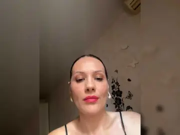 Bongacams Nude Webcam of DominatriS
