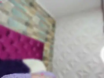 Bongacams Live Porn of LITTLE-NESSA