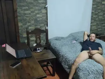 Bongacams Free Live Porn of WildEstateSinners