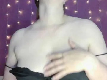 Bongacams Private Sex Chat of SoftMoon