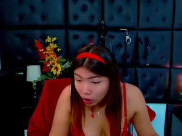 Bongacams Free Live Porn of Clloelombaard