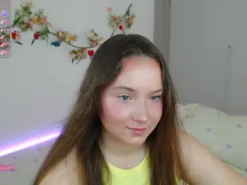 Bongacams Nude Webcam of -EmilyxGrasez-