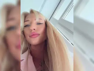 Bongacams Live Sex of EwaBrown