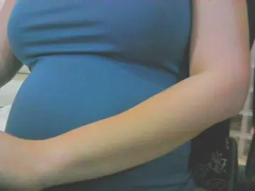 Bongacams Free Live Porn of KeepmepregO
