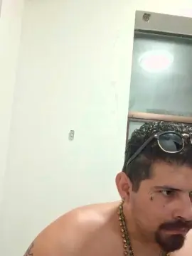 Cam4 Live Sex of Spider69