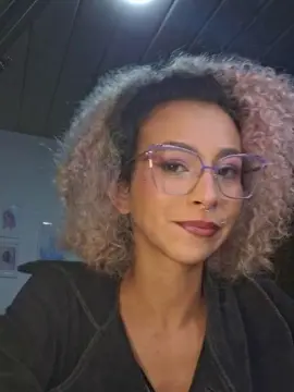 Cam4 Live Sex of Pinkcaramel