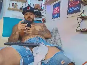 Cam4 Sex Cam of Leenar_key
